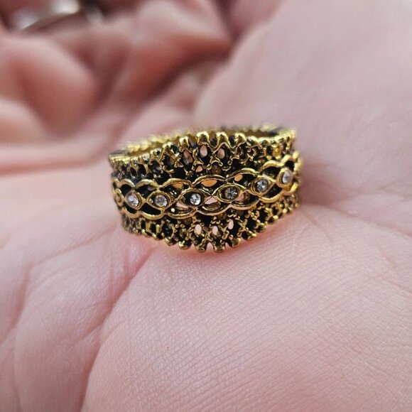 Vintage Style Ring Gold Tone Fashion Jewelry Women Ring Size 7.5 NWT Unbranded - Picture 3 of 12